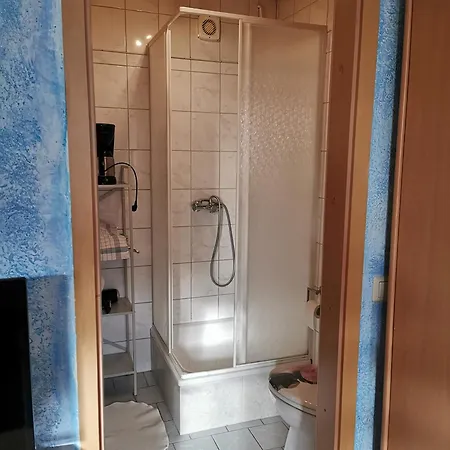 Gaestehaus Al Castello Δωμάτια σε οικογενειακή κατοικία